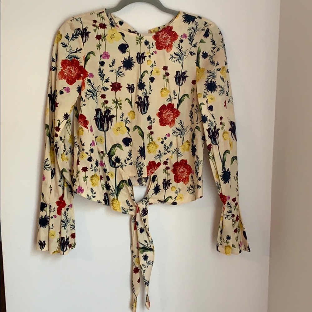 H&M long sleeve floral print t-shirt